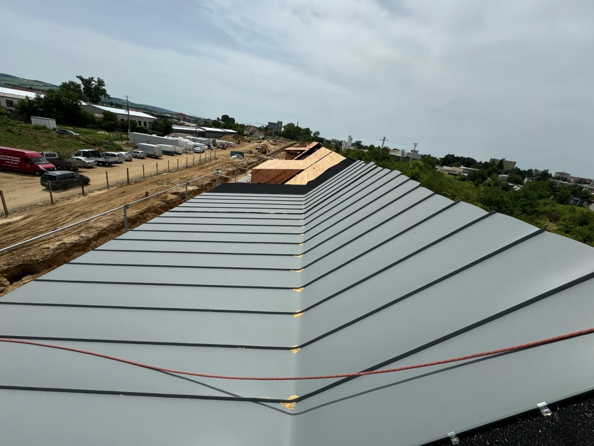 Pokládka střešní krytiny