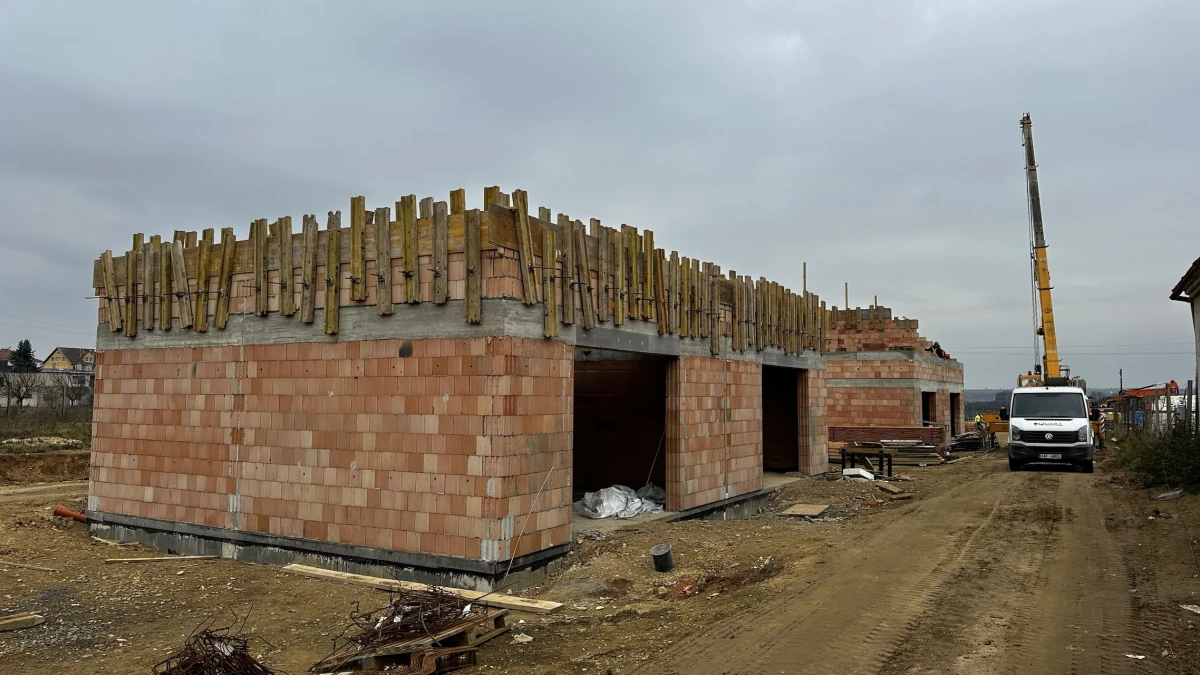 RD 18-25 štítové zdi, věnce